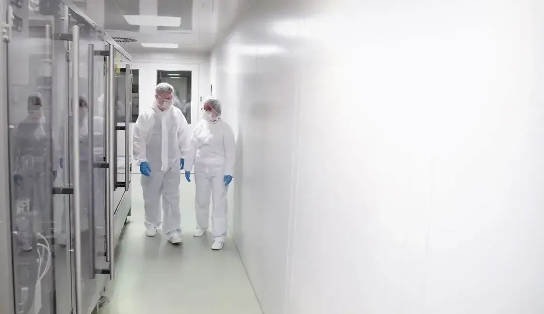 Home Testimonial Cleanroom