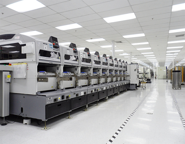 Why to Use an End-to-End Provider for Machine Relocation