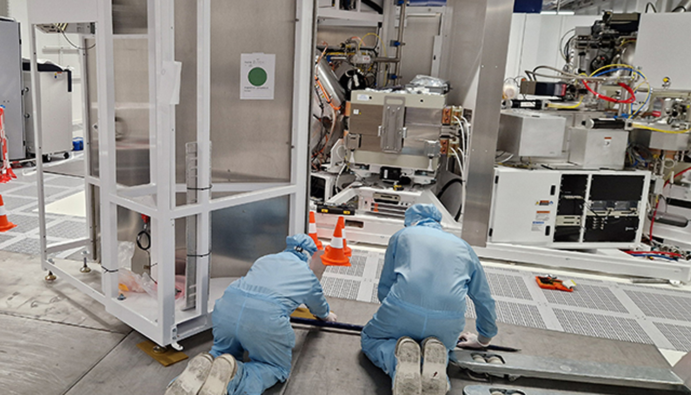 Semiconductor_Ion_Implanter_Install_Flexi_Card